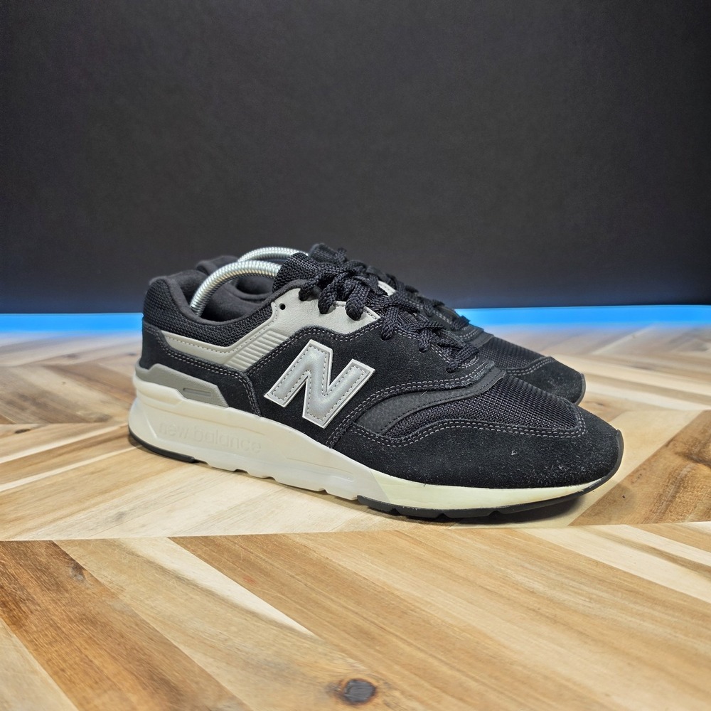 New Balance 997H Black Silver Mens Sz US 9.5 D Shoes Sneakers Walking CM997HCC